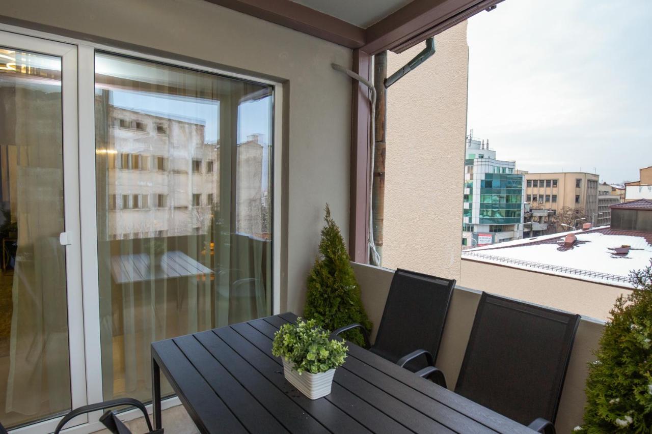 Metropole Apartments Old Center Букурещ Екстериор снимка