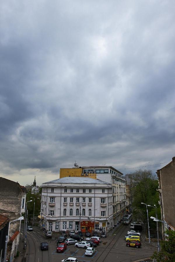 Metropole Apartments Old Center Букурещ Екстериор снимка